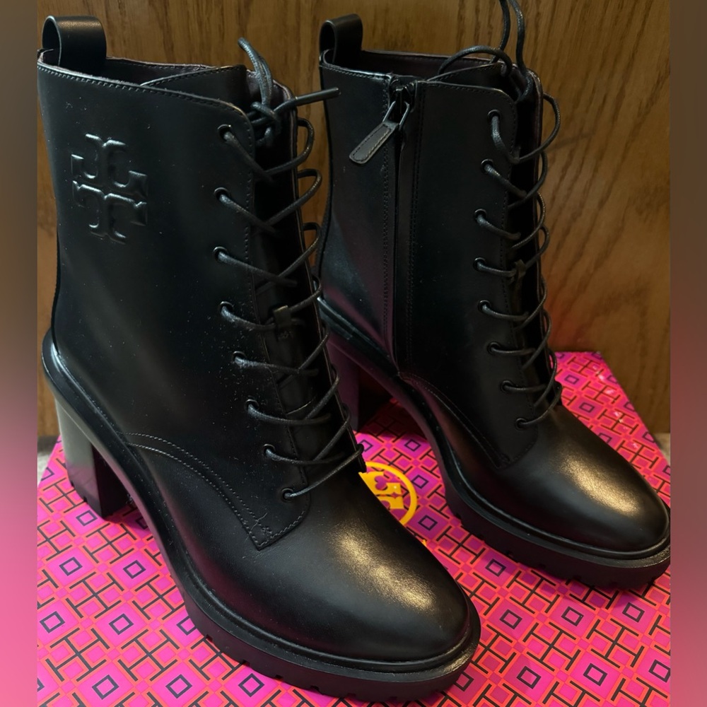 NWT Tory Burch Perfect Black Lug Boots Size 10